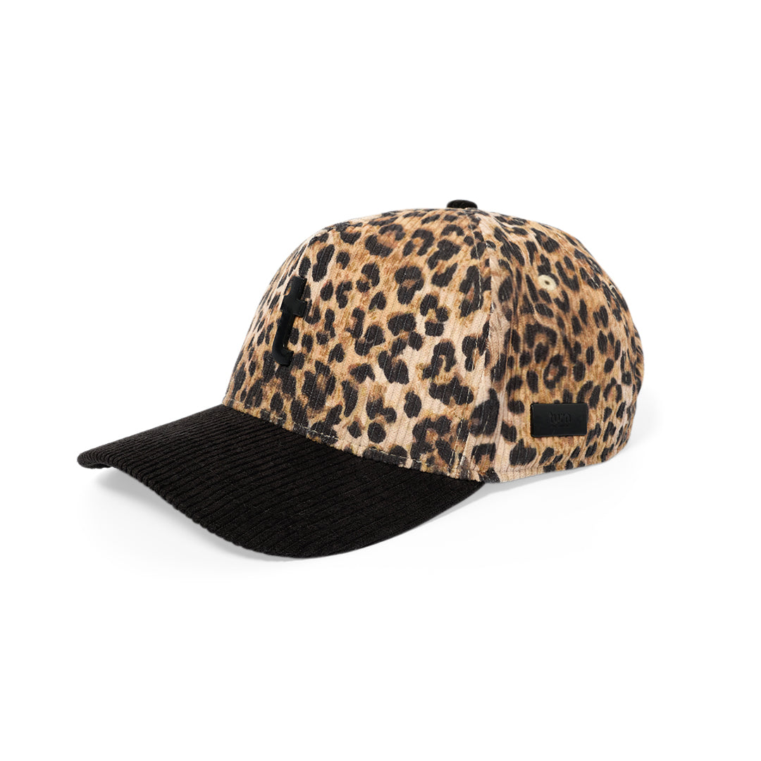 spotted lowercase "t" hat