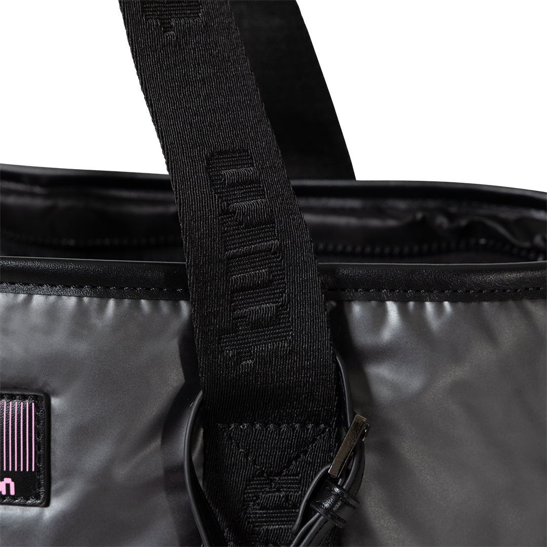 retrovision padded tote