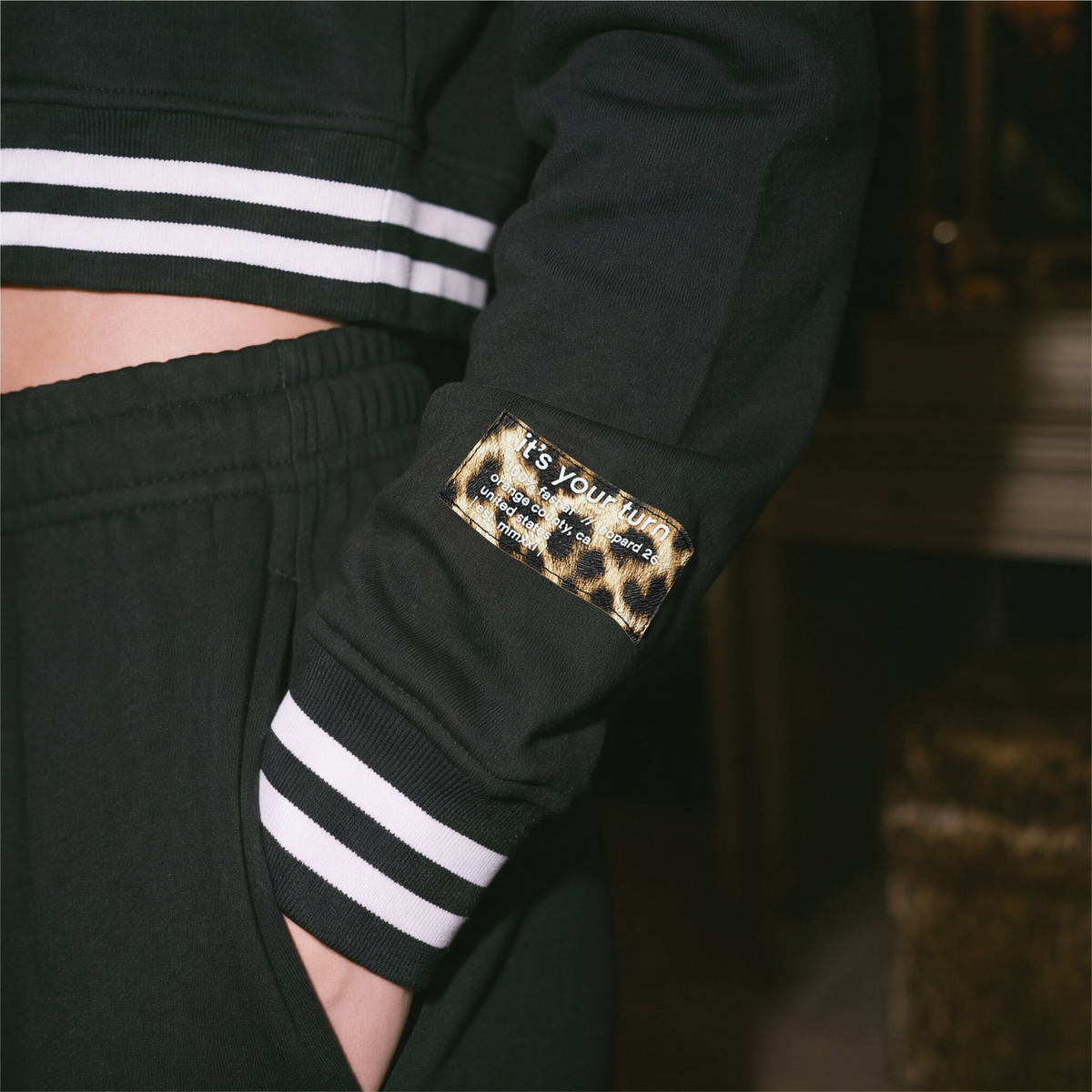 spotted star cropped hoodie